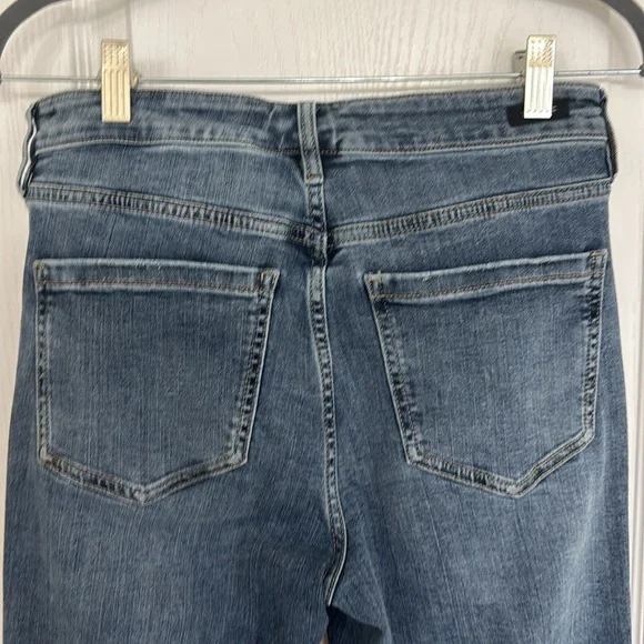 Liverpool Hannah Flare Seamed Front Slit Jeans - Picture 8 of 9